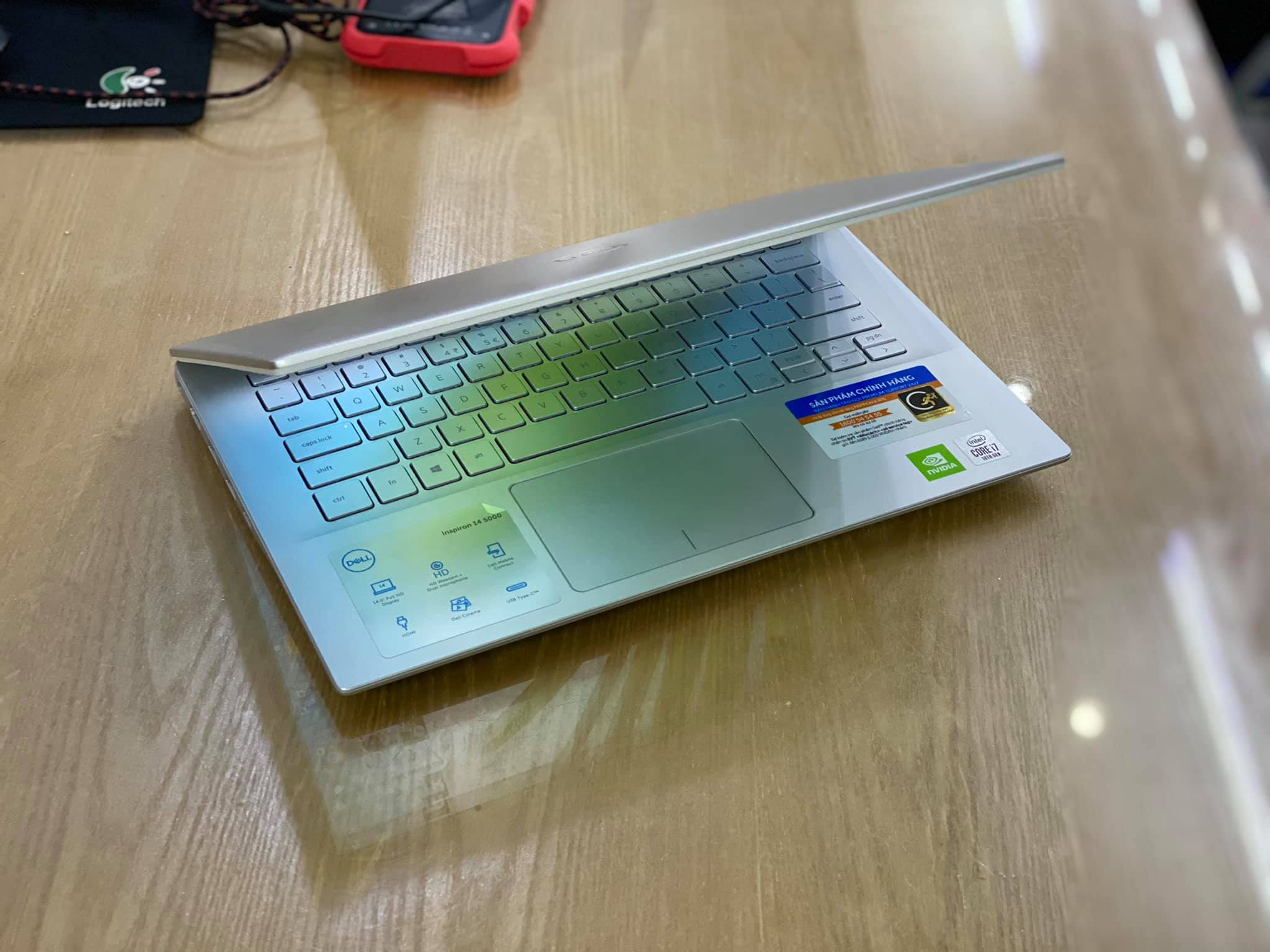Laptop Dell Inspiron N5490 i7.jpeg